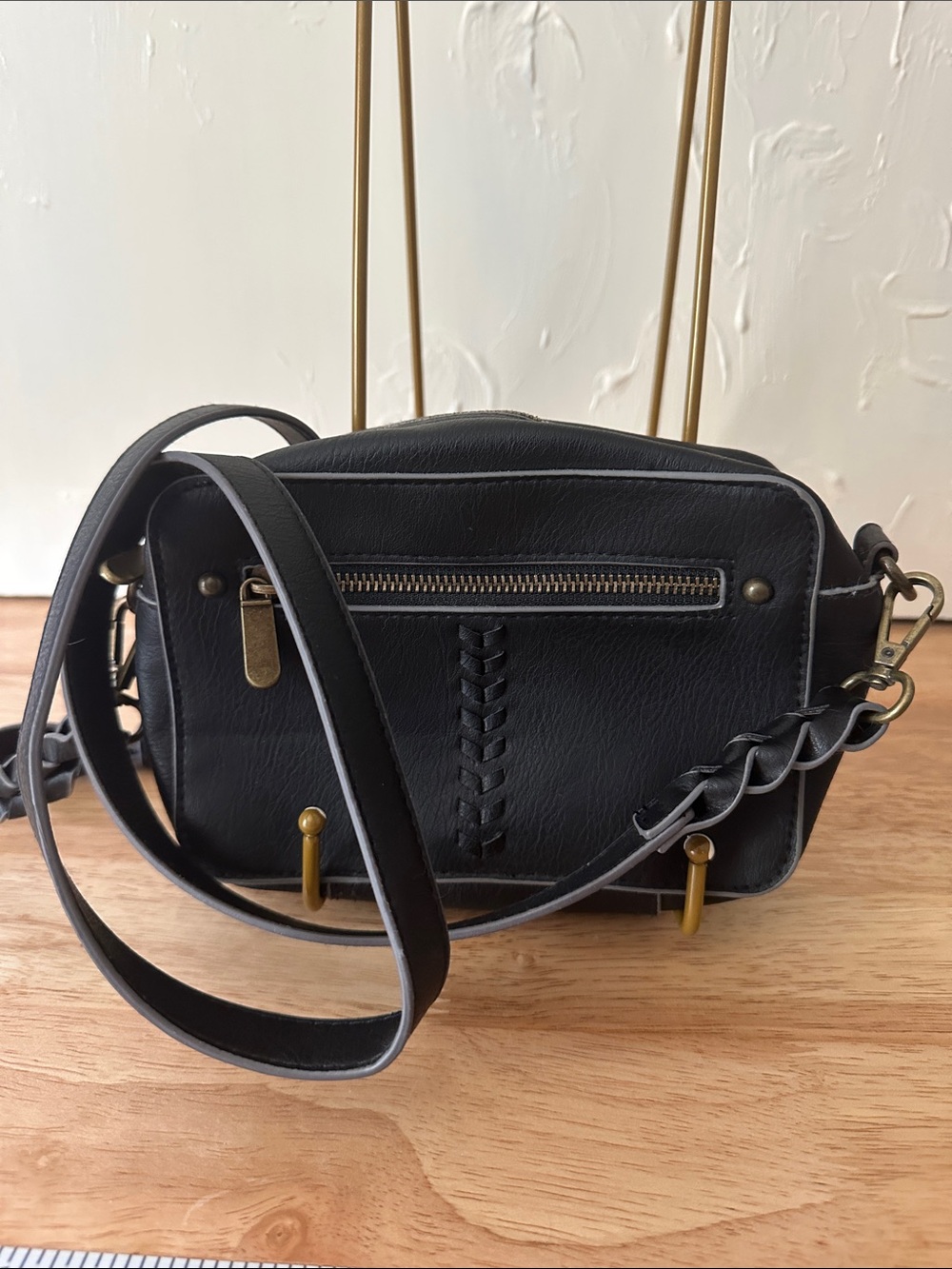 Classic Black Leather Crossbody Bag with Braided Detail